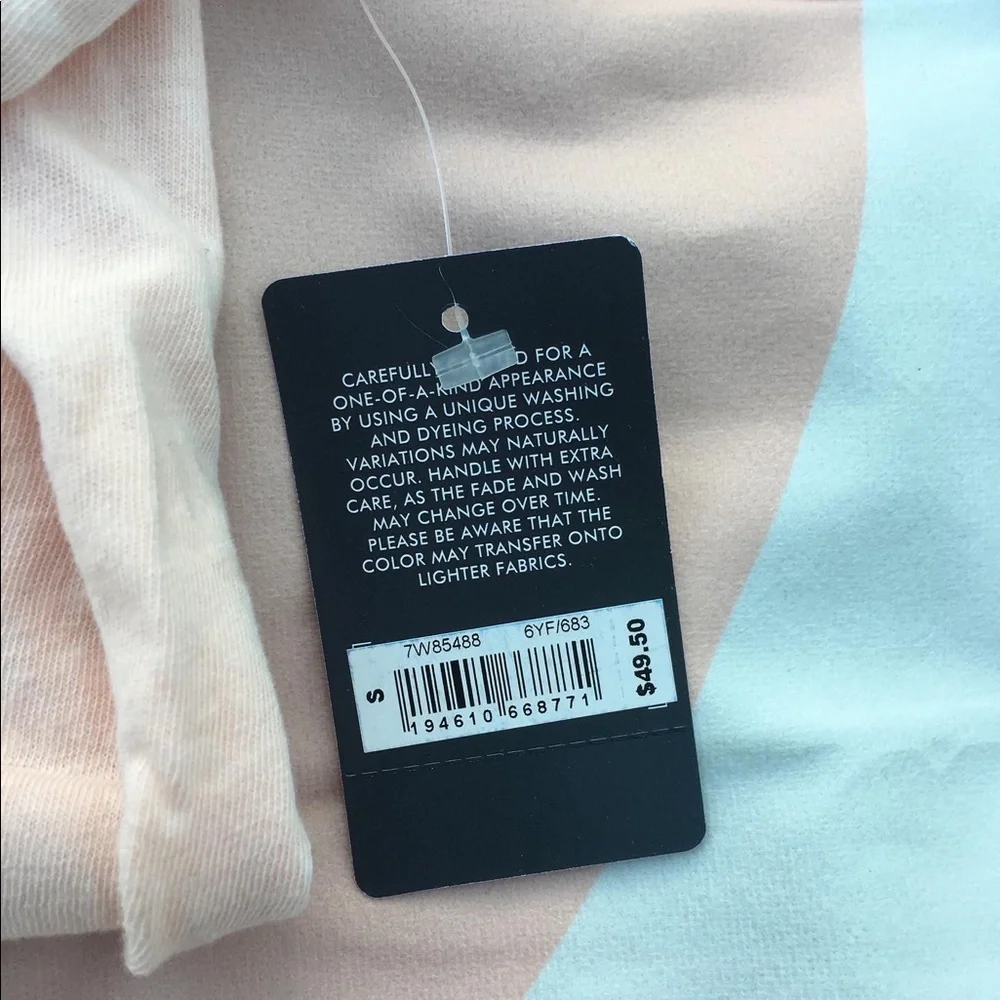 AC/DC Lucky Brand Top - Picture 5 of 5